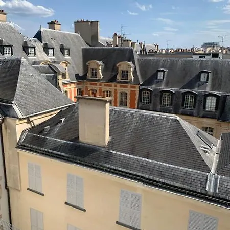 Place Des Vosges Paris